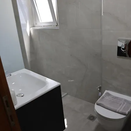 Ξενοδοχείο Marie 2*