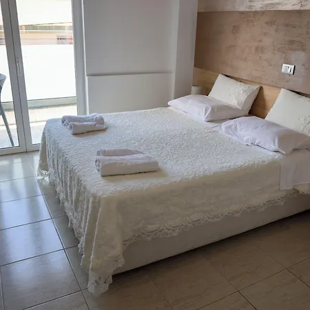 Hotel Marie Kos Town