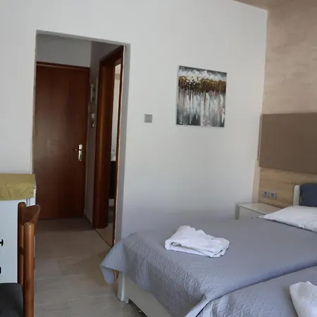 Marie 2* İstanköy